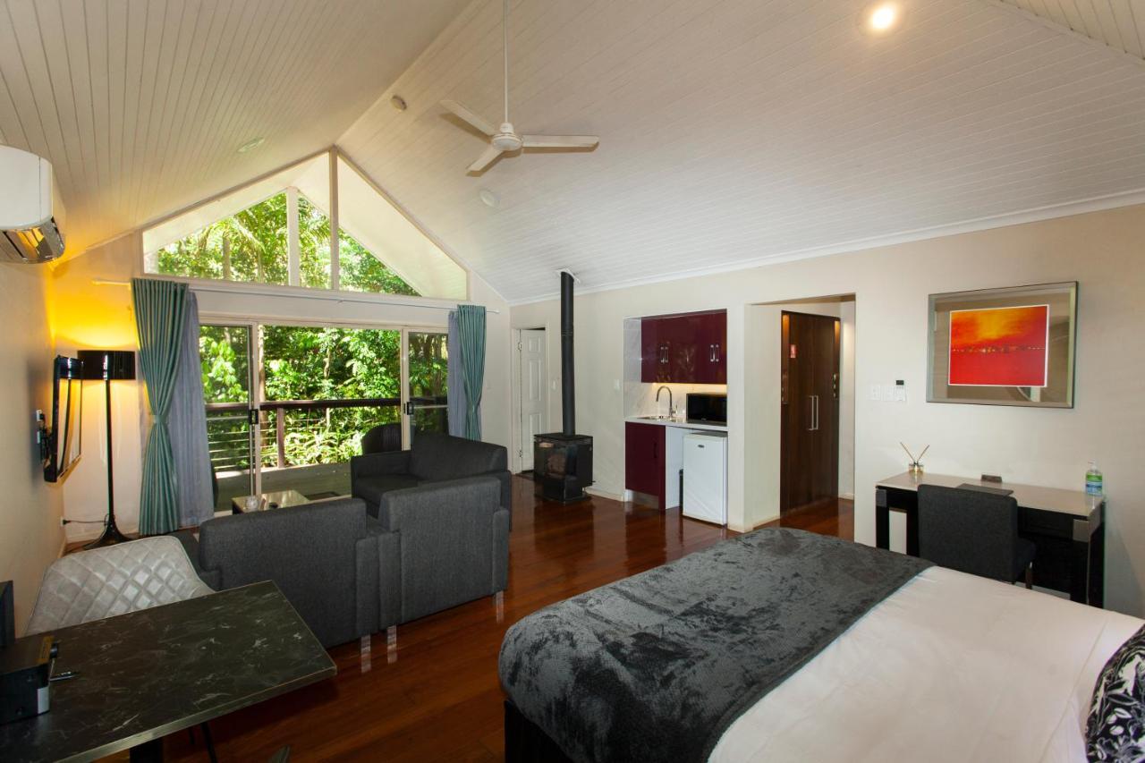 Songbirds Rainforest Retreat Mount Tamborine Exterior photo